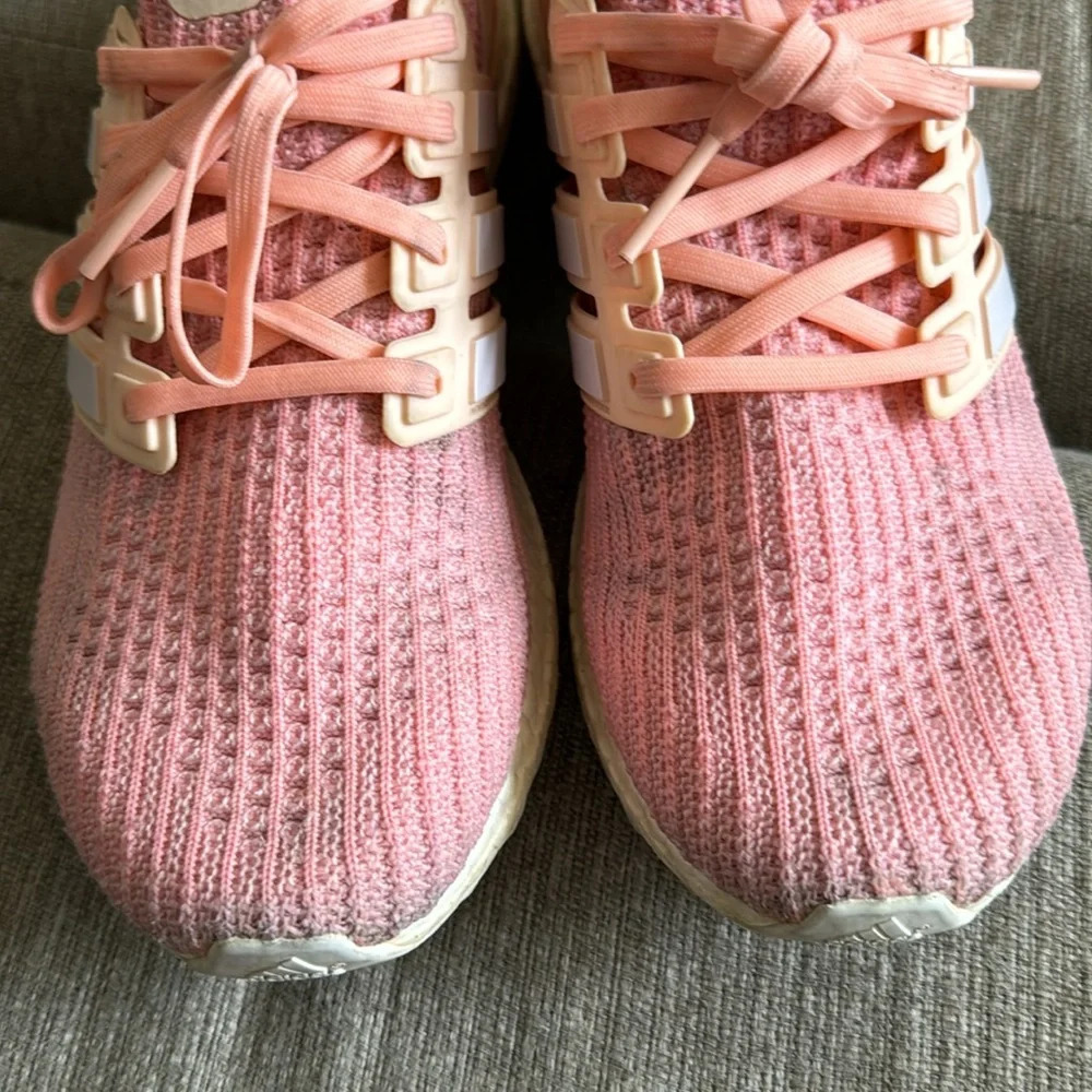 Adidas ultra boost size is 9 4.0 CLEAR ORANGE/ORCHID TINT/TRUE PINK - Picture 8 of 12